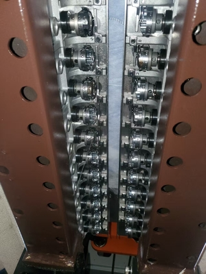 1400RPM 240CM 폭 고속 컴퓨터화 멀티 니들 퀼터 (로터리 훅 포함)